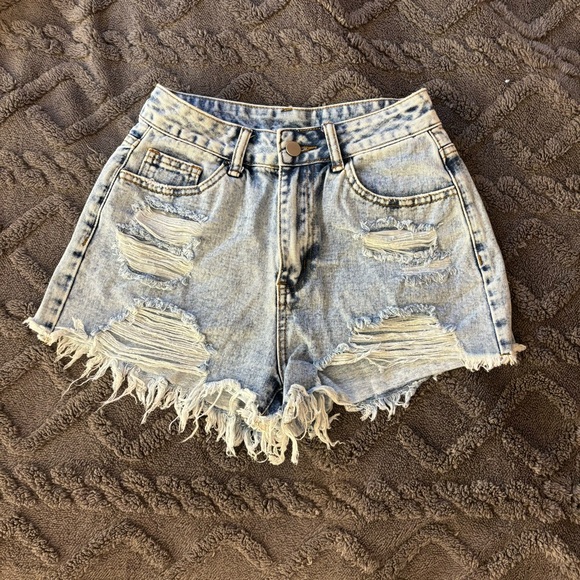 SHEIN Pants - New✨ Women’s SHEIN High Rise Distressed Jean Shorts